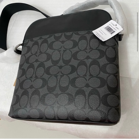 🚫SOLD🚫🔥NEW🔥SALE🏅Coach Men Houston Flight bag/shoulder bag/messenger bag - Picture 2 of 6